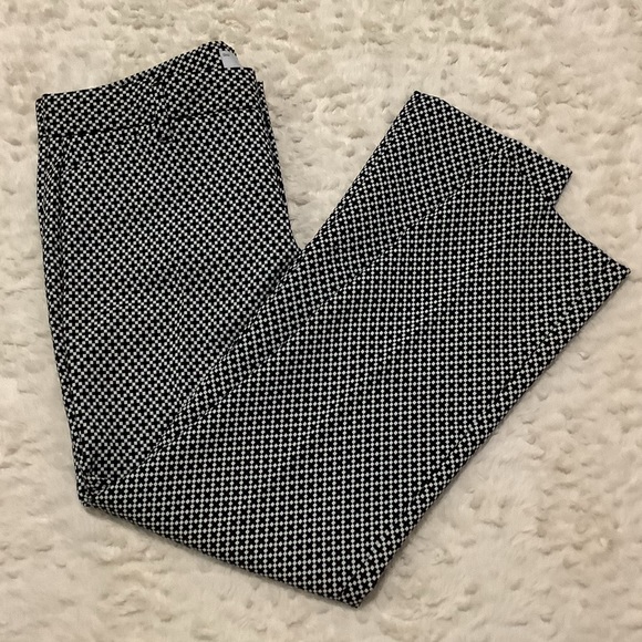 🛍️ GAP Slim Cropped Stretch Black & White Pattern Pants - Size 4 - Picture 4 of 11